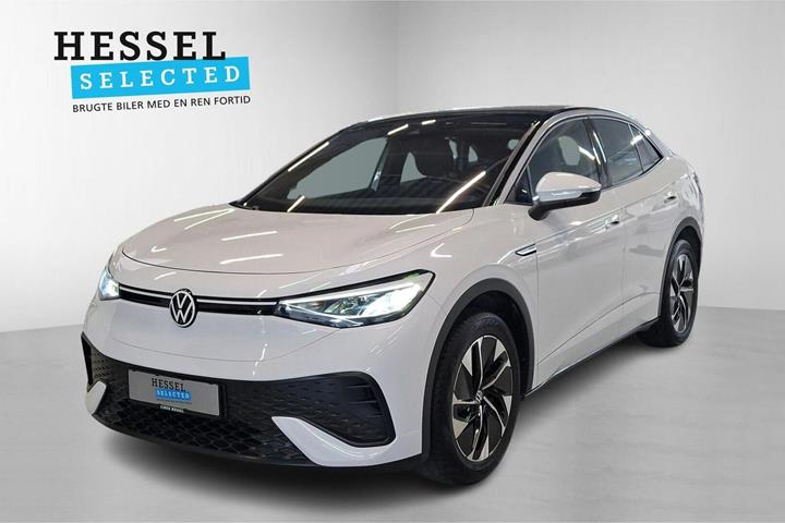Hvid VW ID.5 fra 2023 set udefra