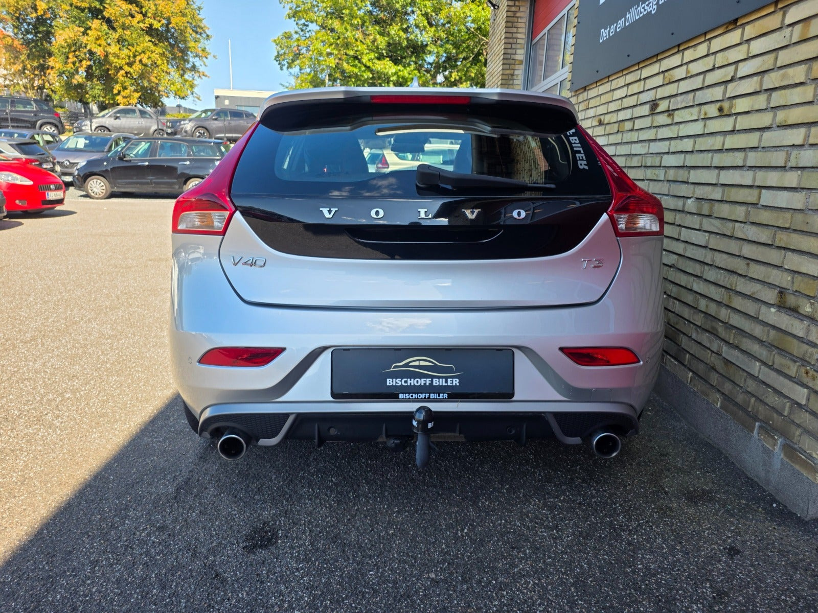 Sølv Volvo V40 fra 2017