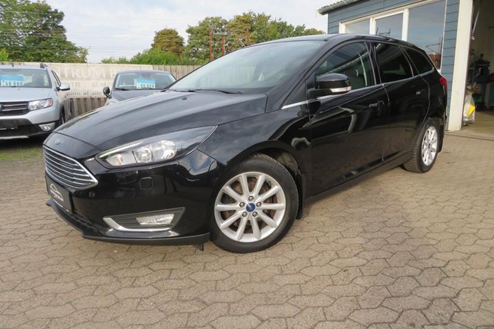 Sort Ford Focus fra 2018 set udefra