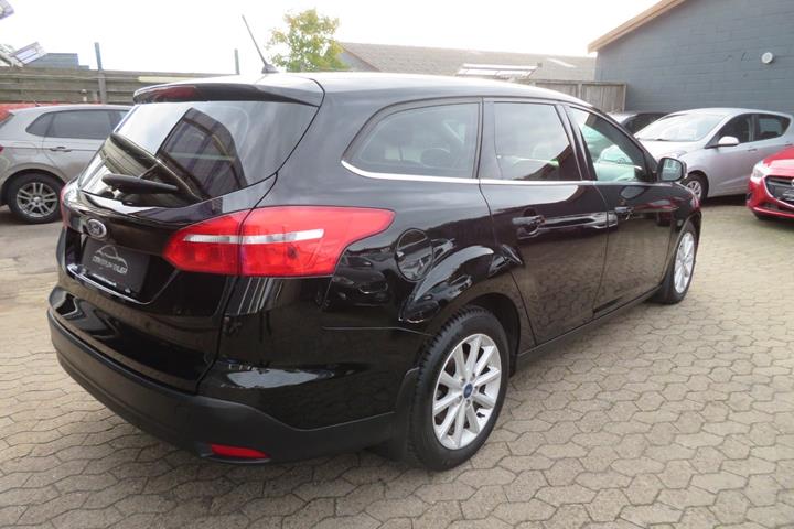 Sort Ford Focus fra 2018
