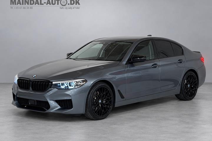 Sort BMW 520d fra 2018