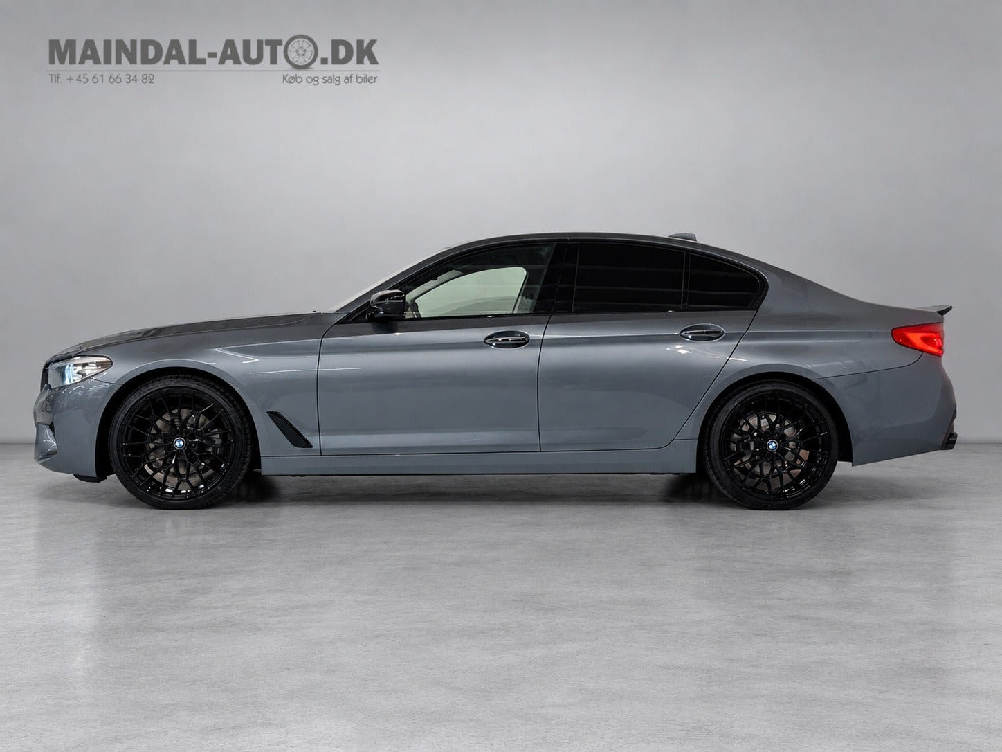 Sort BMW 520d fra 2018
