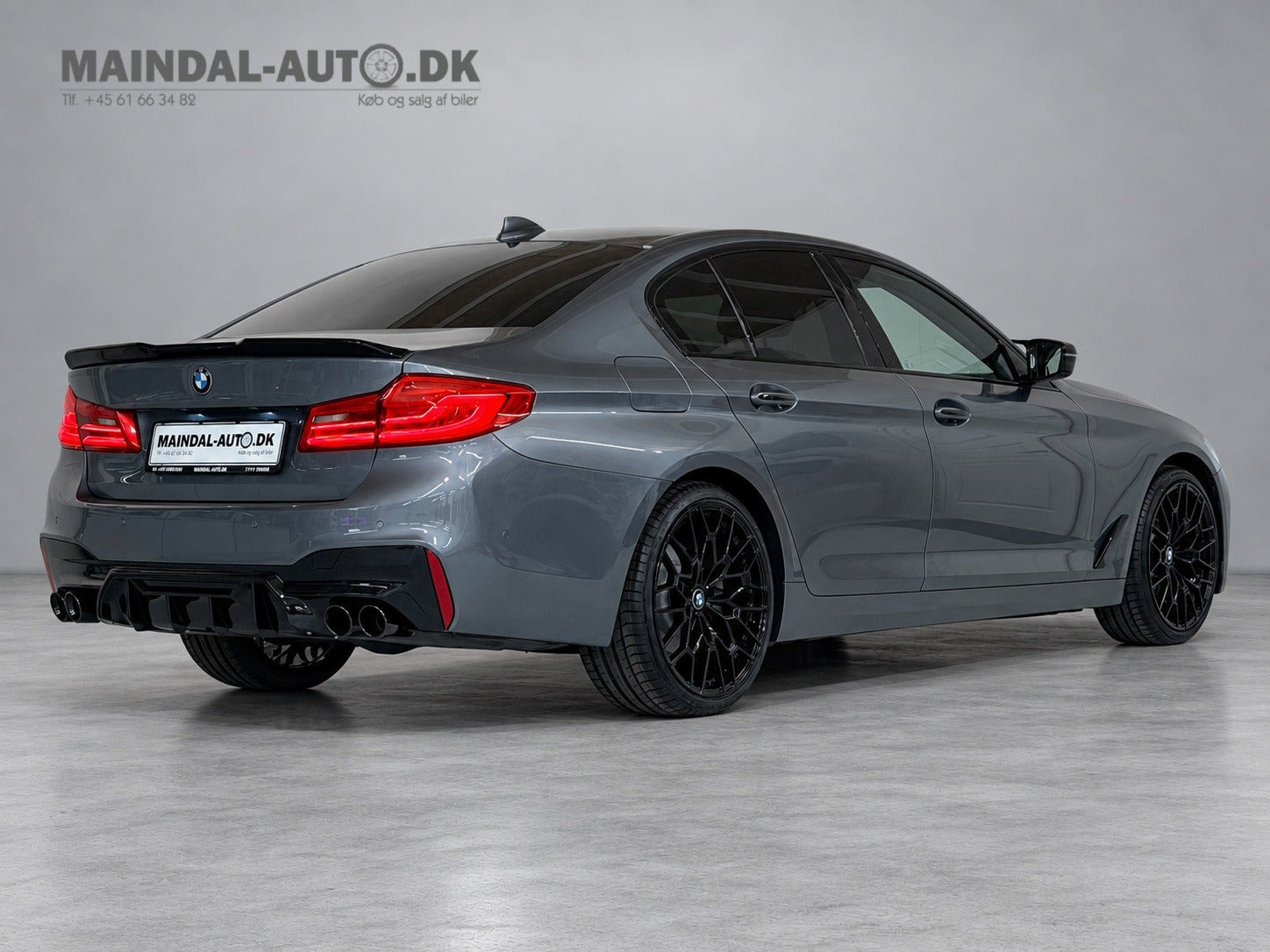 Sort BMW 520d fra 2018