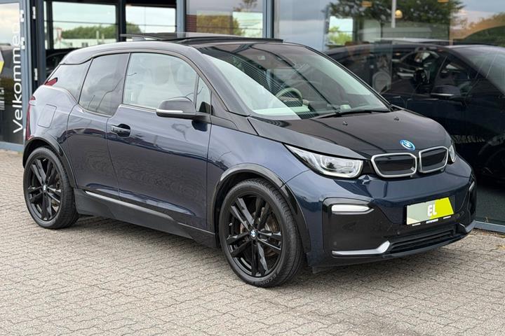 Blå BMW i3s fra 2020