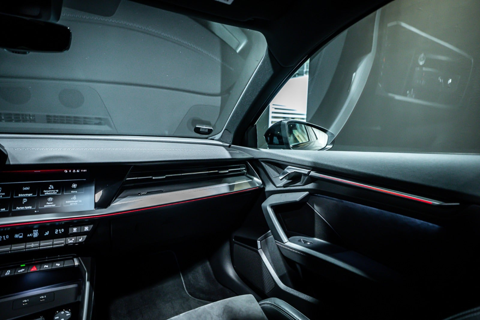Grå Audi A3 fra 2021