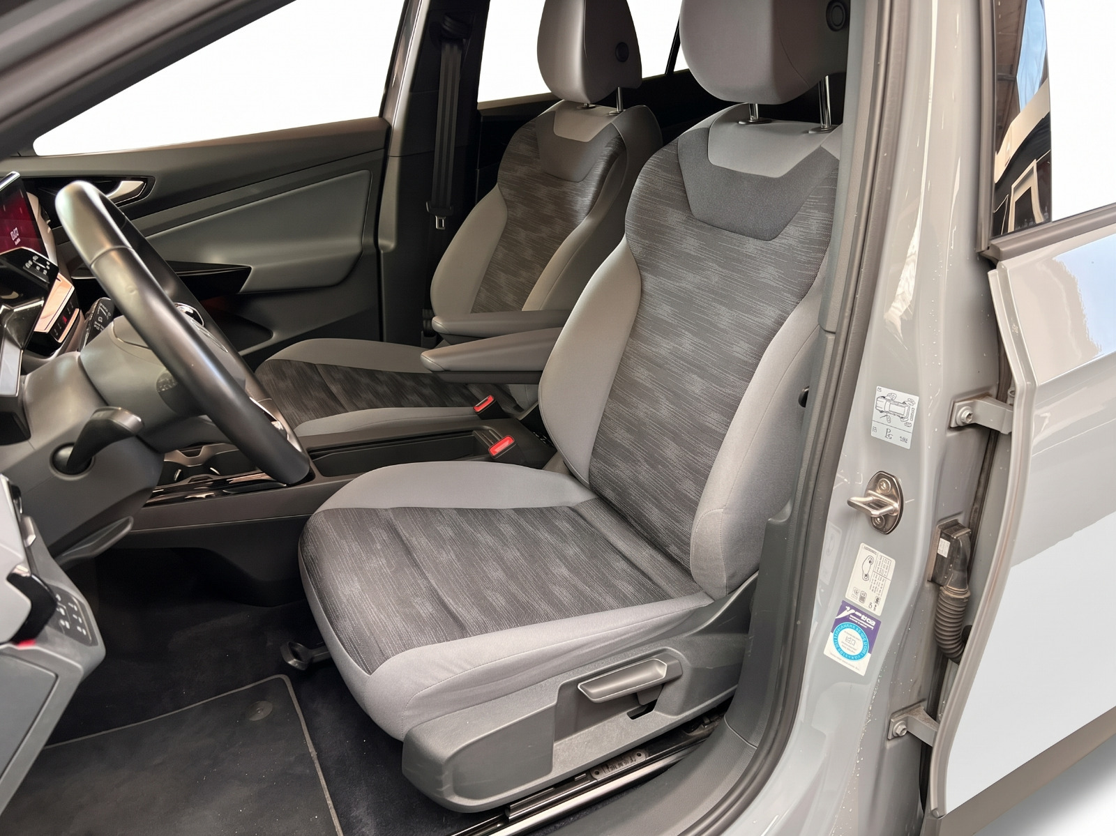Grå VW ID.4 fra 2023