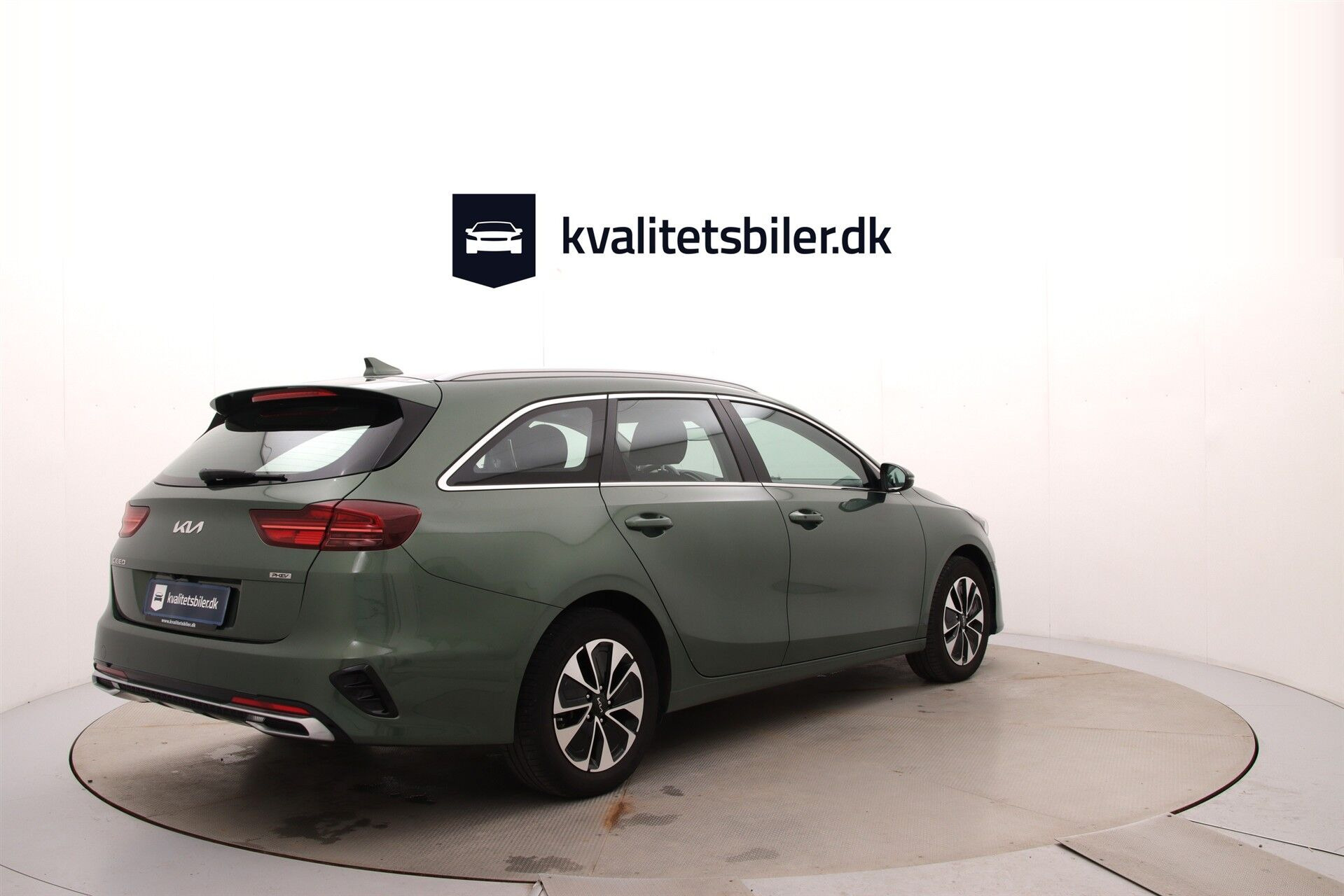 Grøn Kia Ceed fra 2023