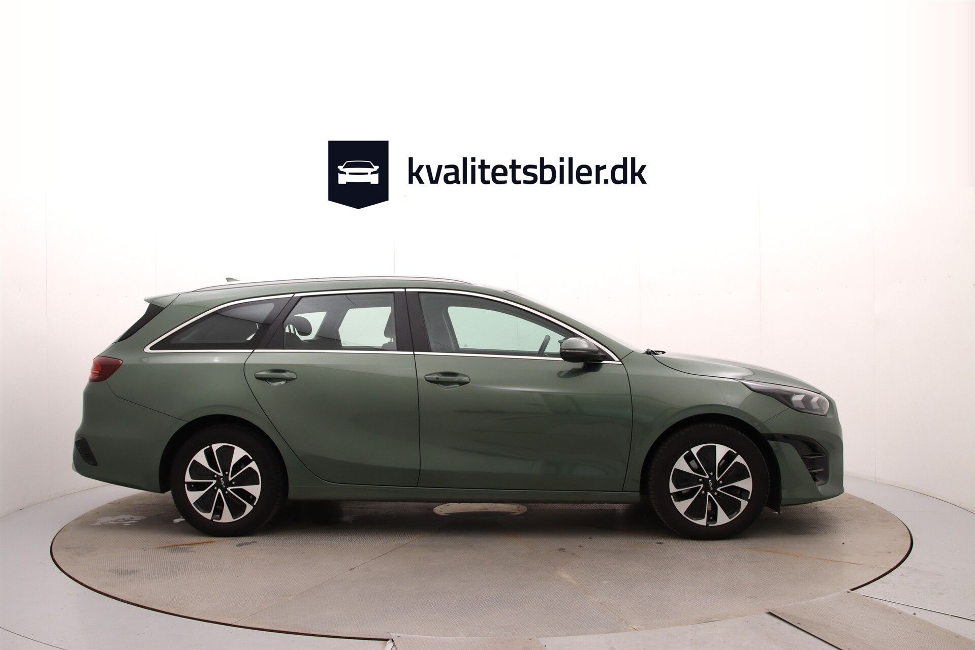 Grøn Kia Ceed fra 2023