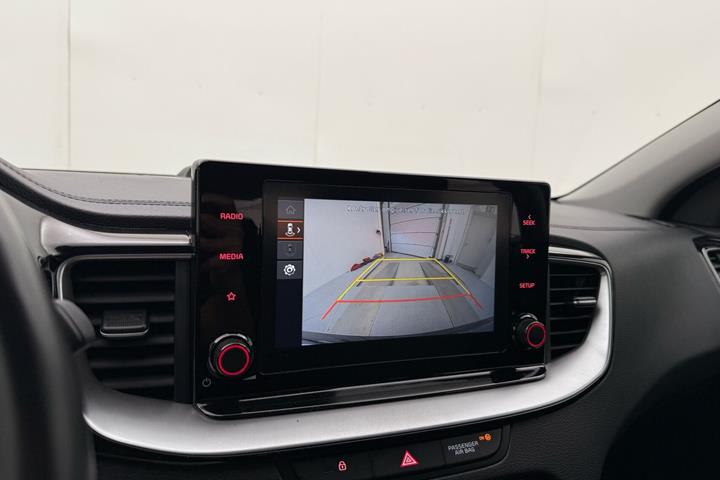 Grøn Kia Ceed fra 2023