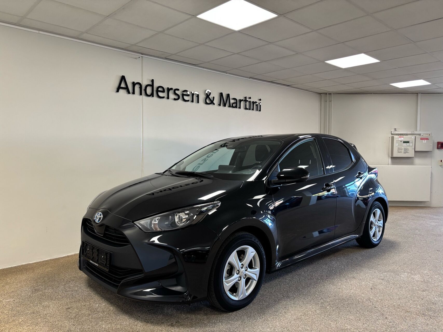 Toyota Yaris 1,5 Hybrid Essential Comfort 116HK 5d Trinl. Gear