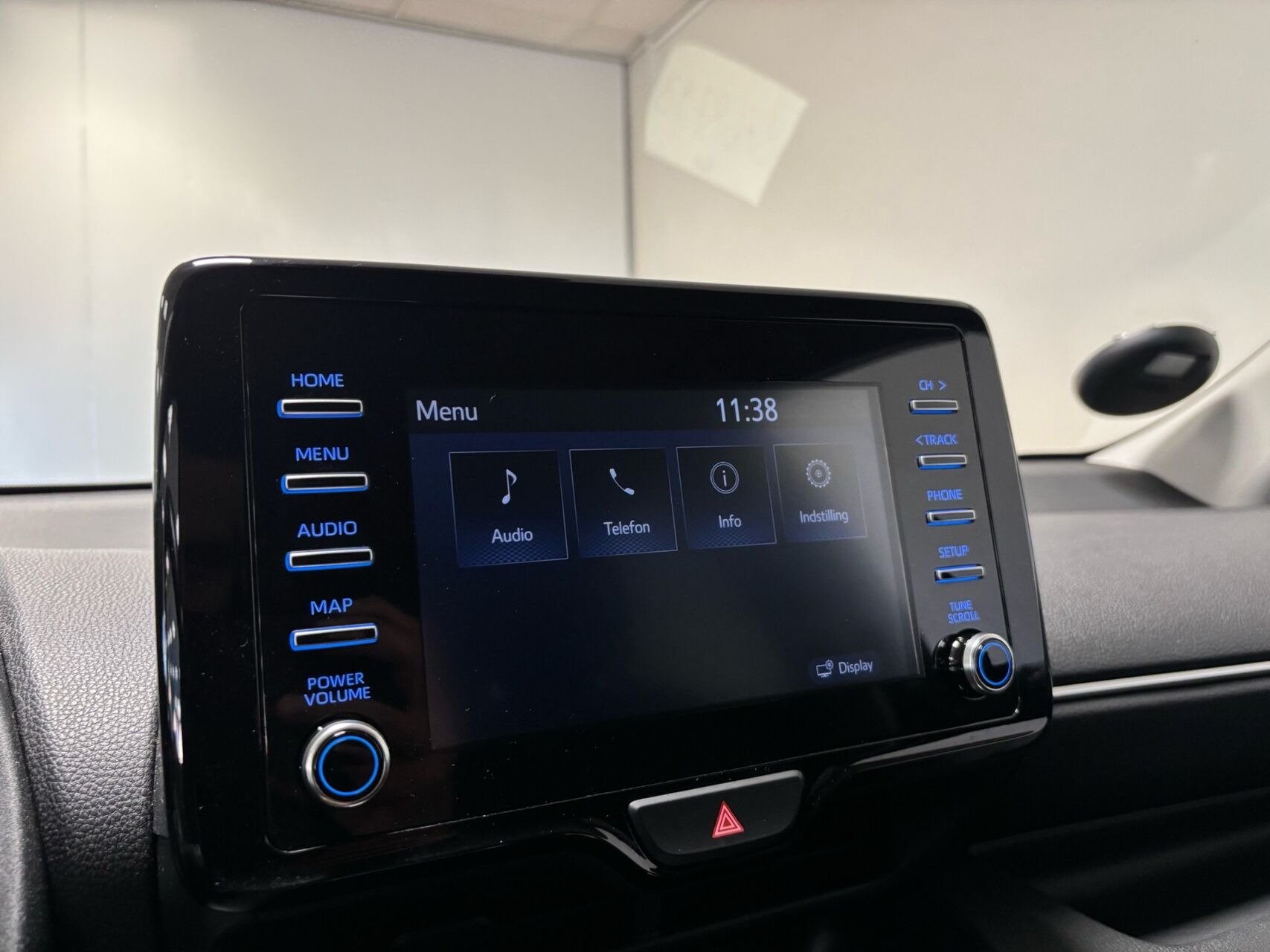 Sort Toyota Yaris fra 2022