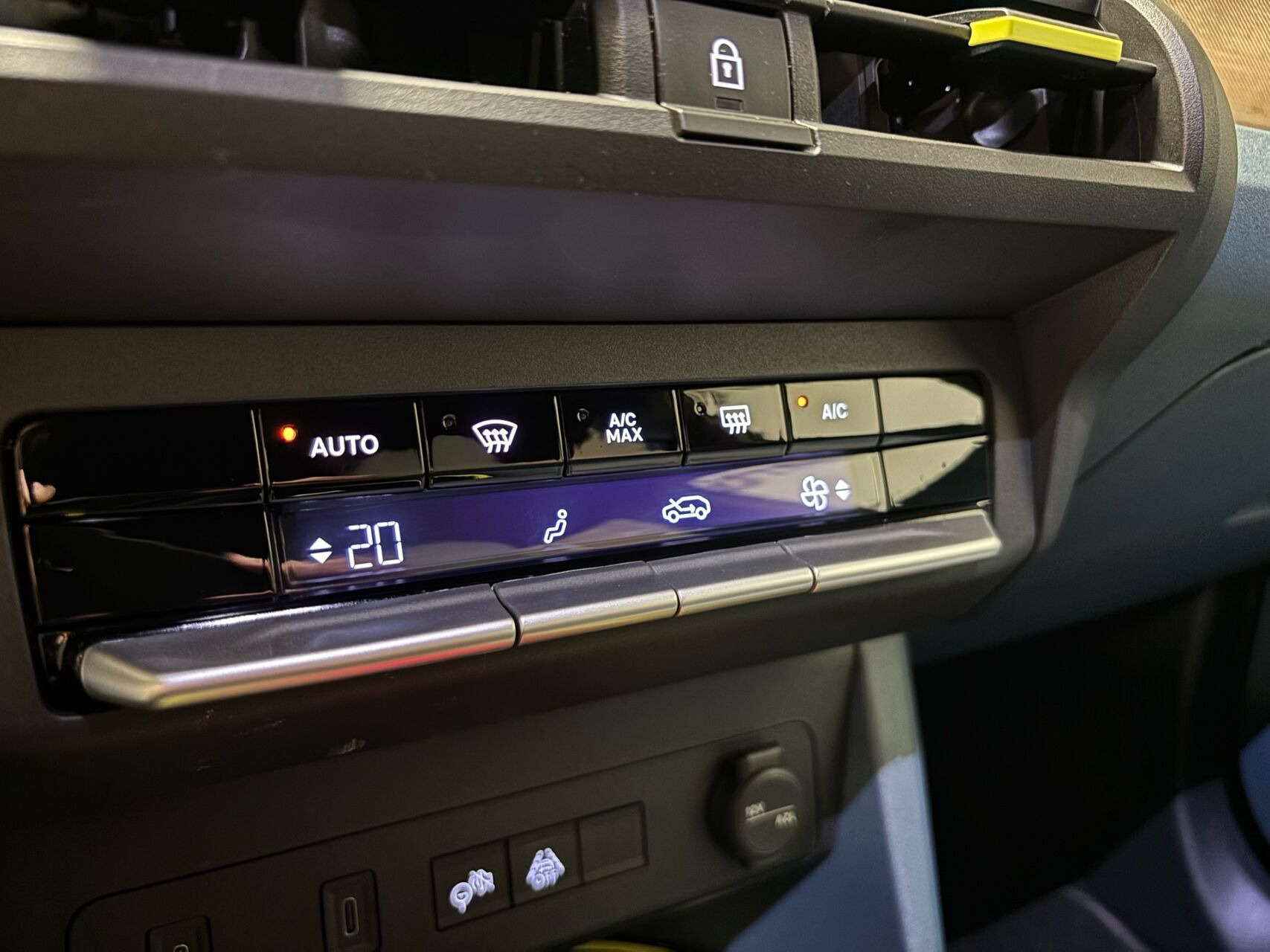Gul Fiat Grande Panda fra 2025