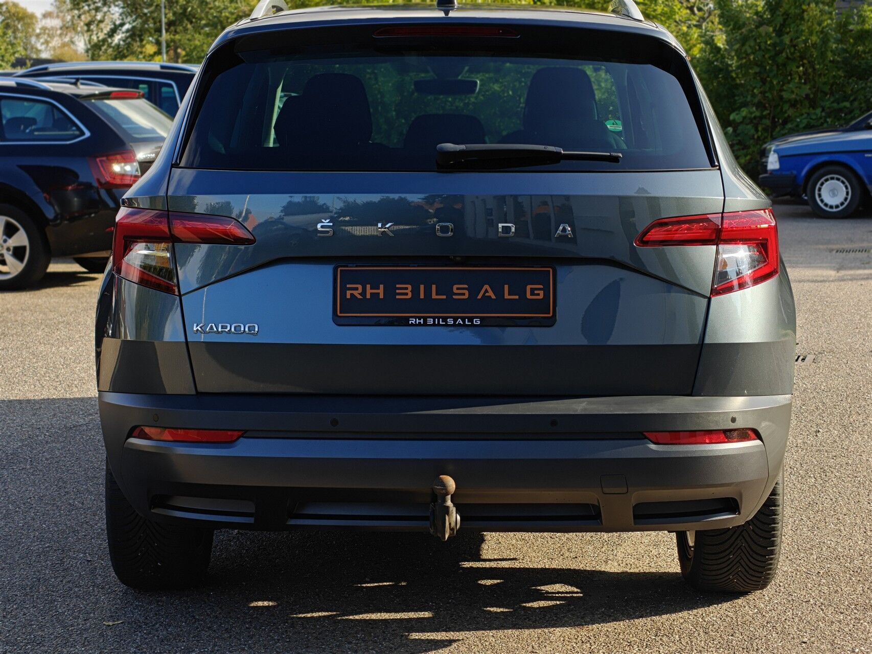 Grå Skoda Karoq fra 2020