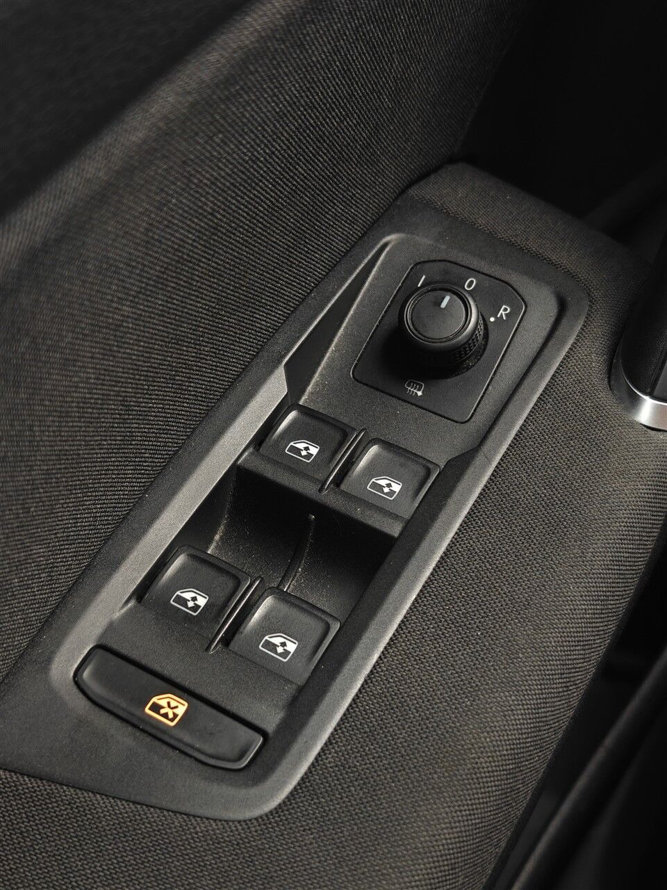 Sort VW Touran fra 2021
