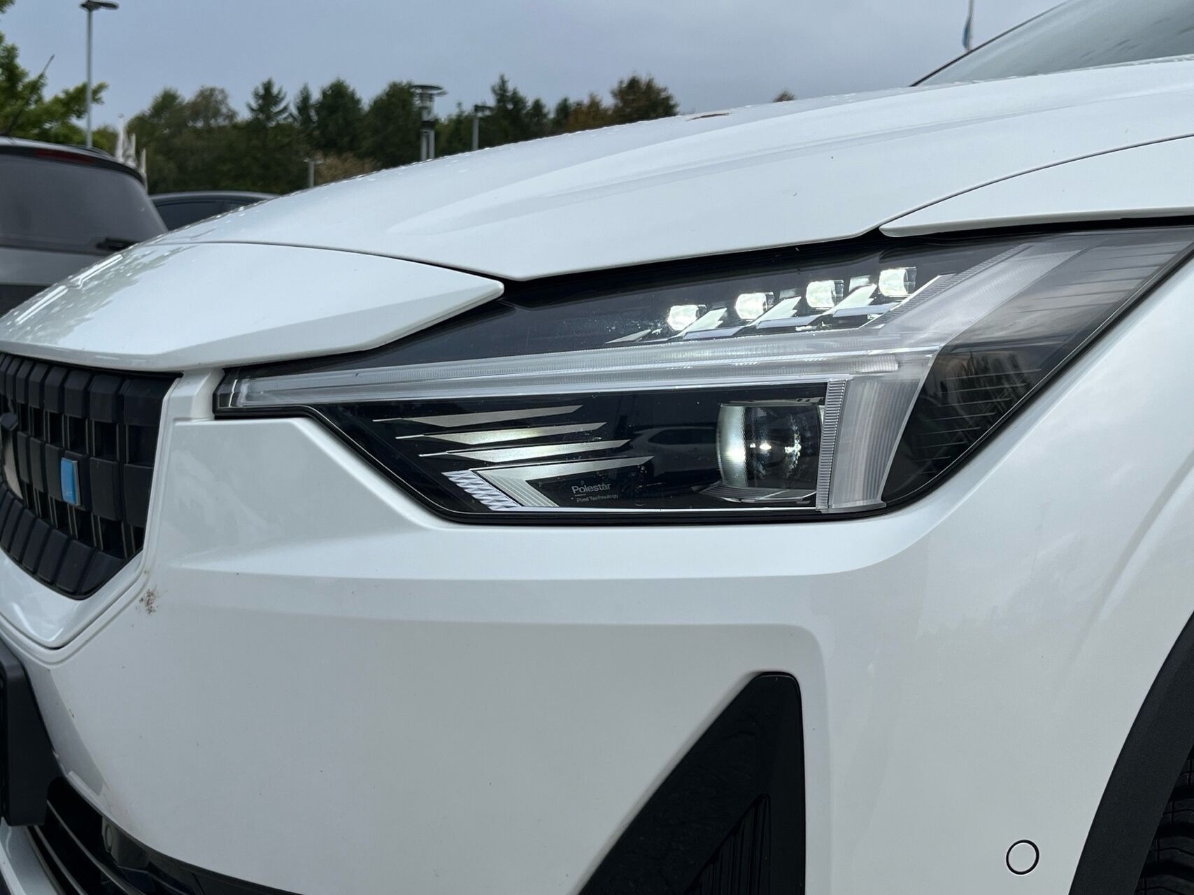 Hvid Polestar 2 fra 2022