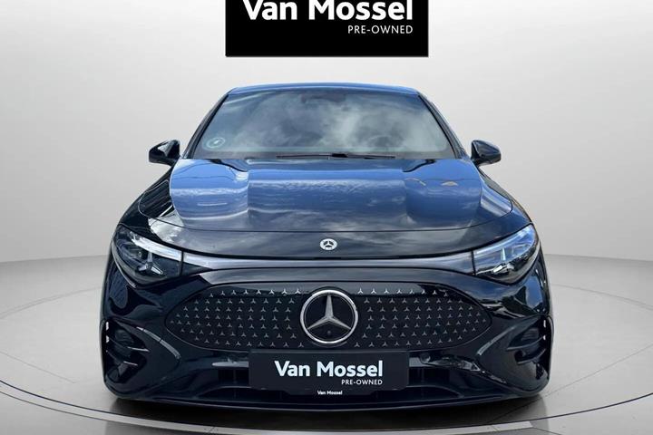 Sort Mercedes CLA250+ fra 2025