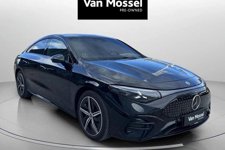Sort Mercedes CLA250+ fra 2025