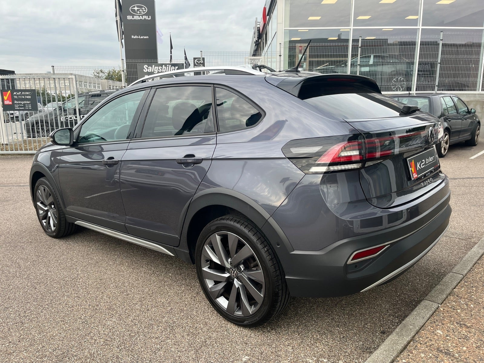 Grå VW Taigo fra 2023