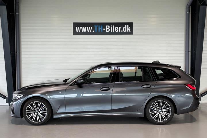 undefined BMW 330i fra 2020