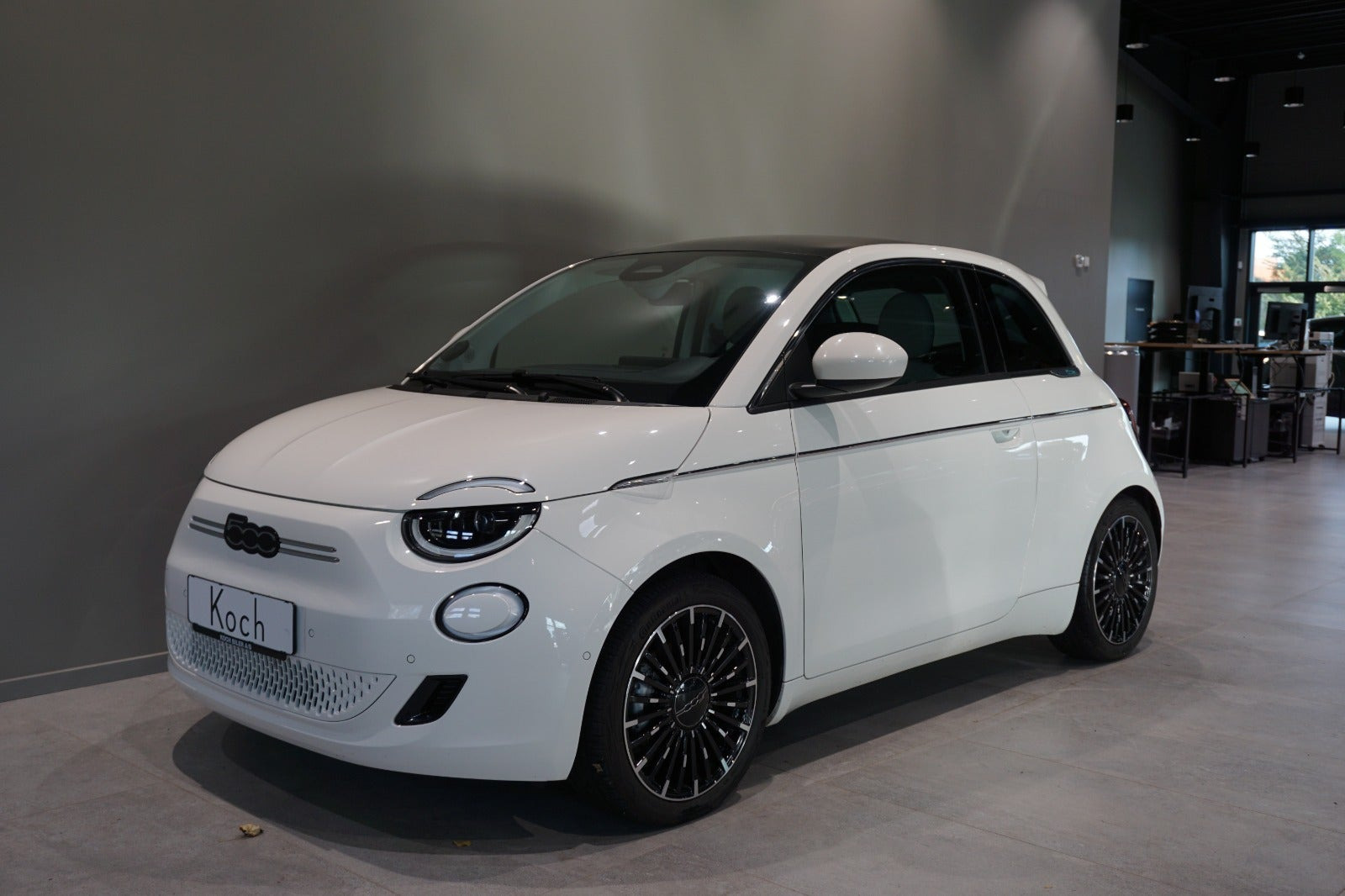 Fiat 500e 42 la Prima Sky
