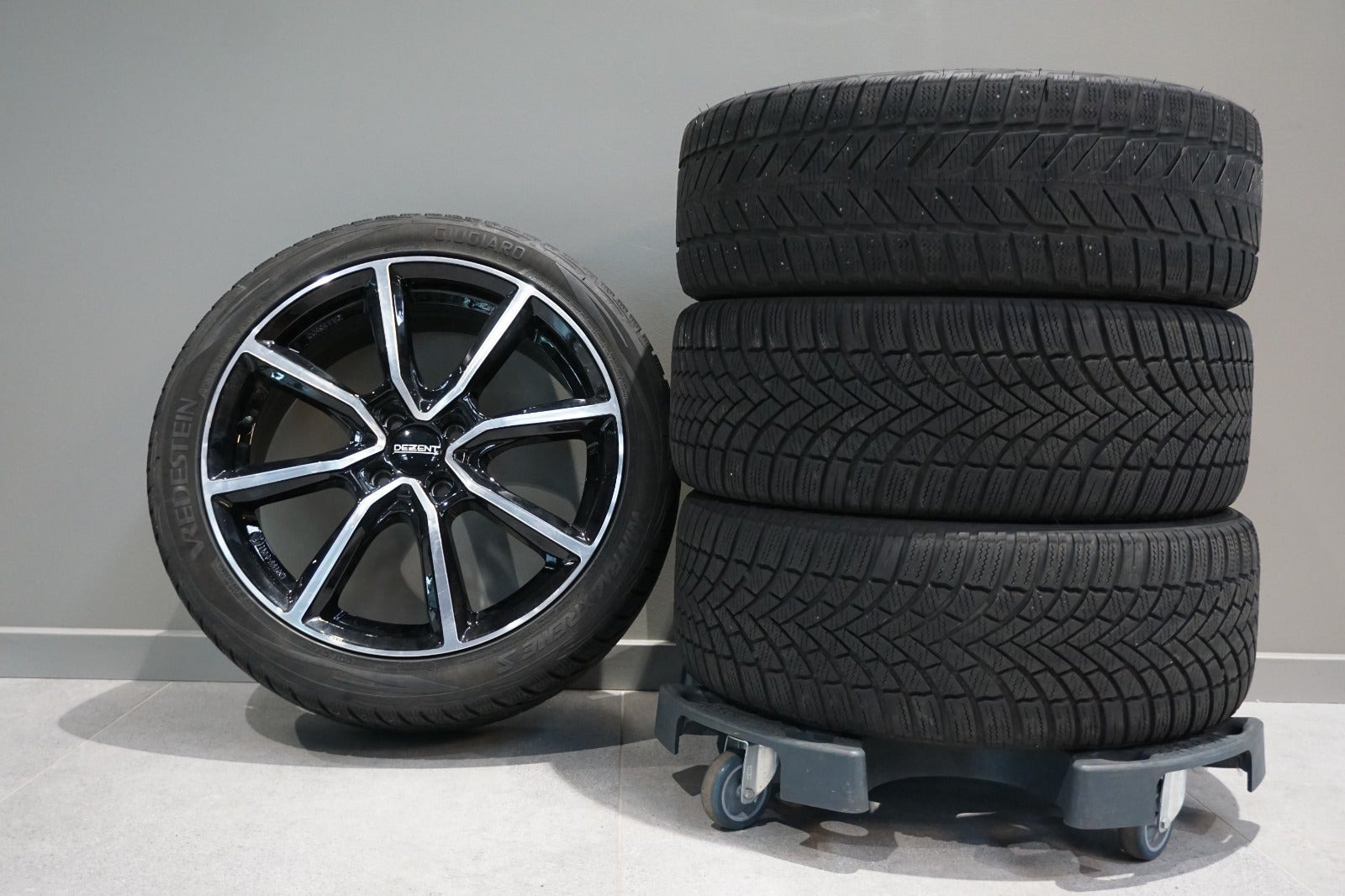Hvid Fiat 500e fra 2024