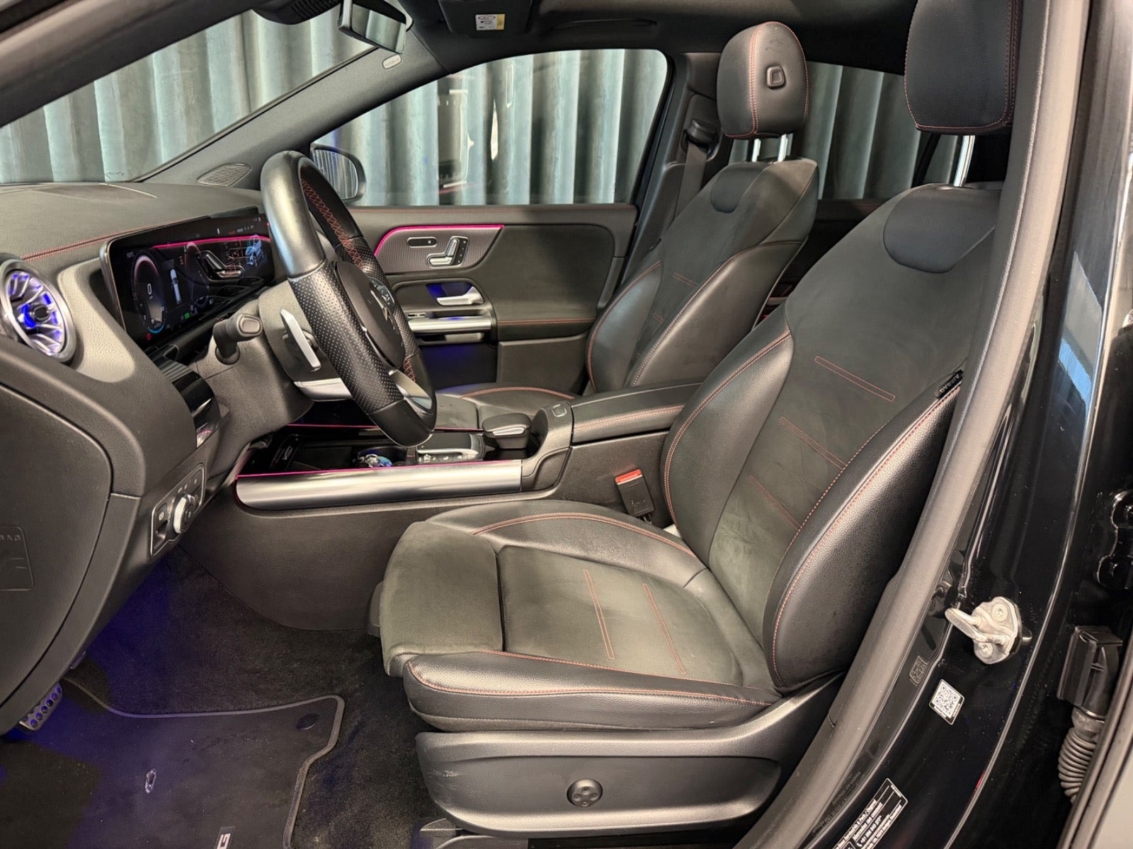 Sort Mercedes EQA250 fra 2022