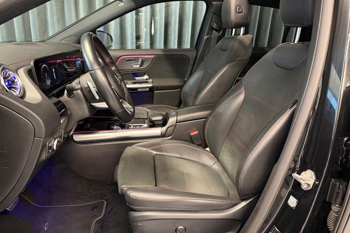 Sort Mercedes EQA250 fra 2022