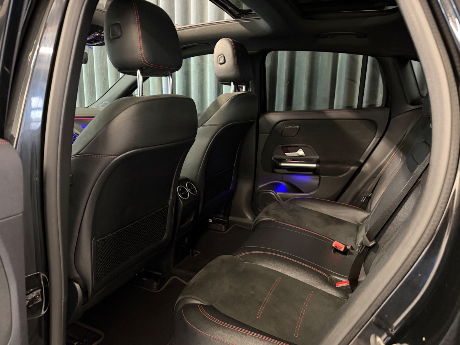 Sort Mercedes EQA250 fra 2022