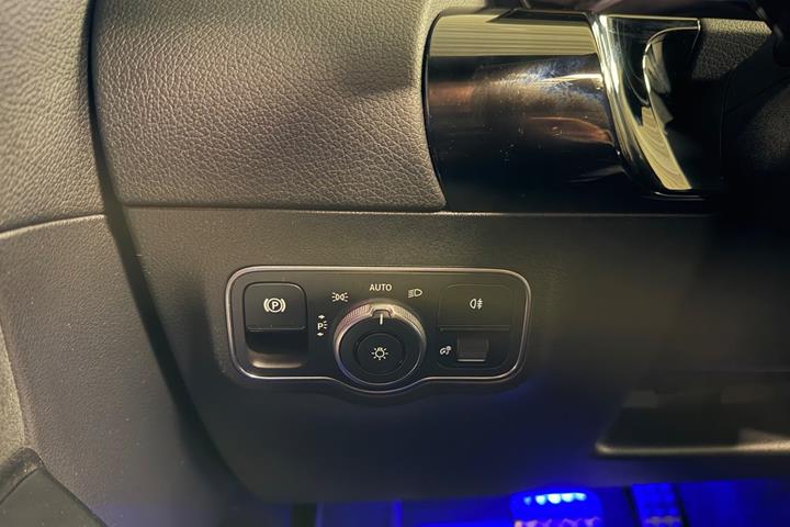 Sort Mercedes EQA250 fra 2022