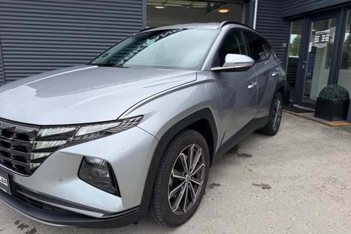 Sølv Hyundai Tucson fra 2021