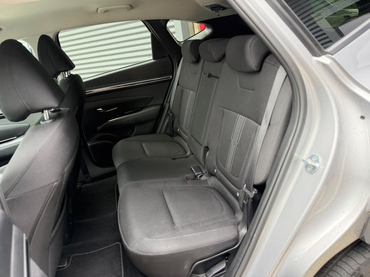 Sølv Hyundai Tucson fra 2021