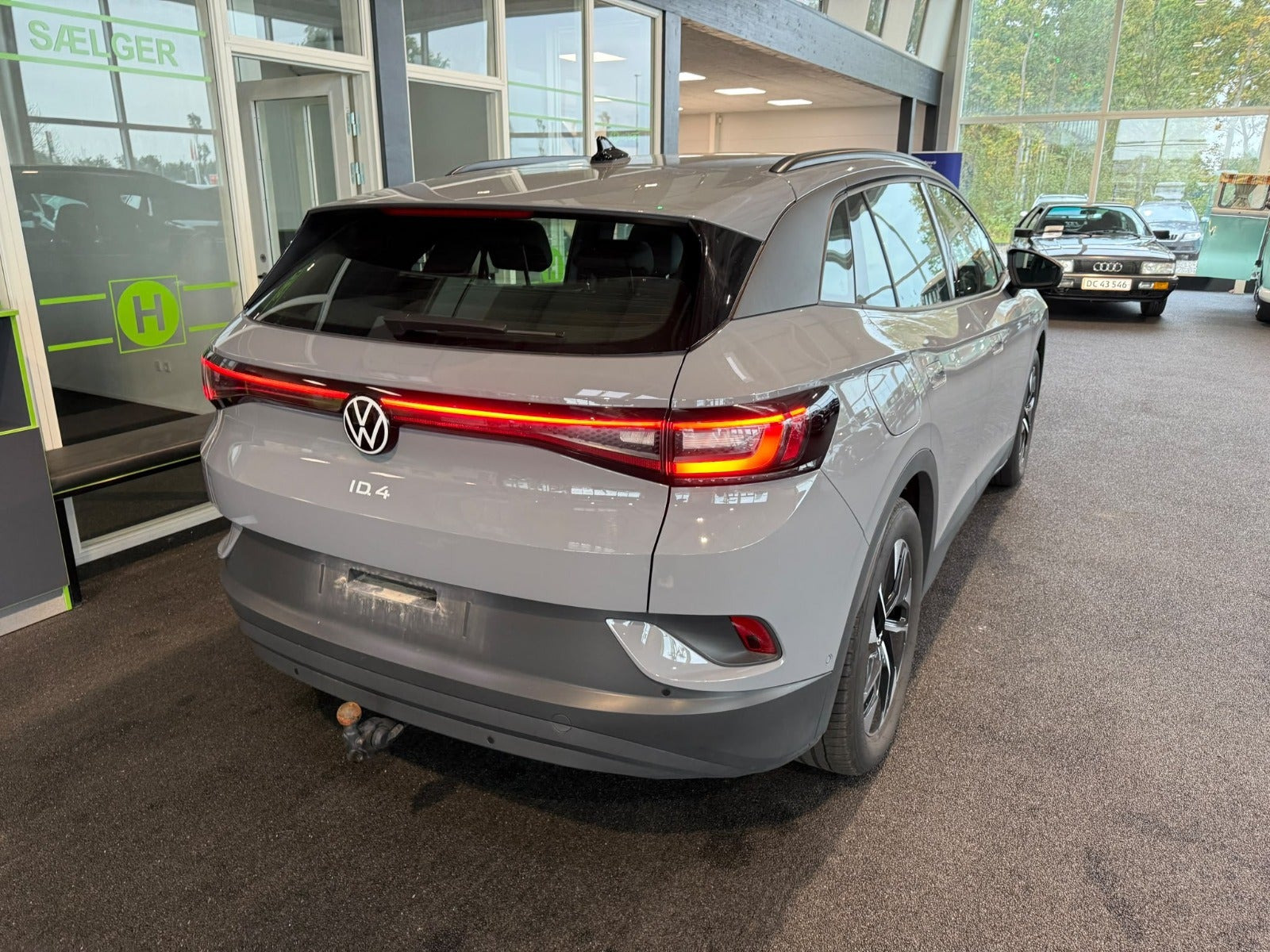Grå VW ID.4 fra 2025