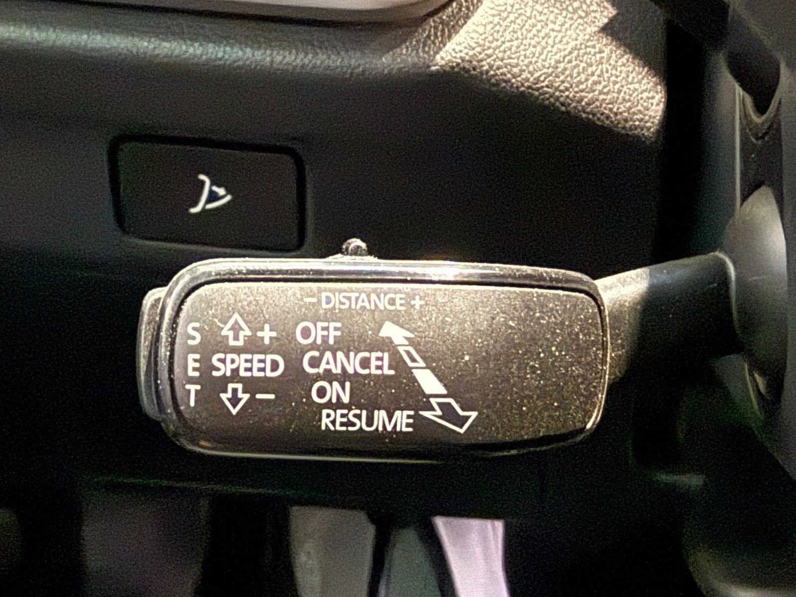 Grå Skoda Enyaq fra 2026