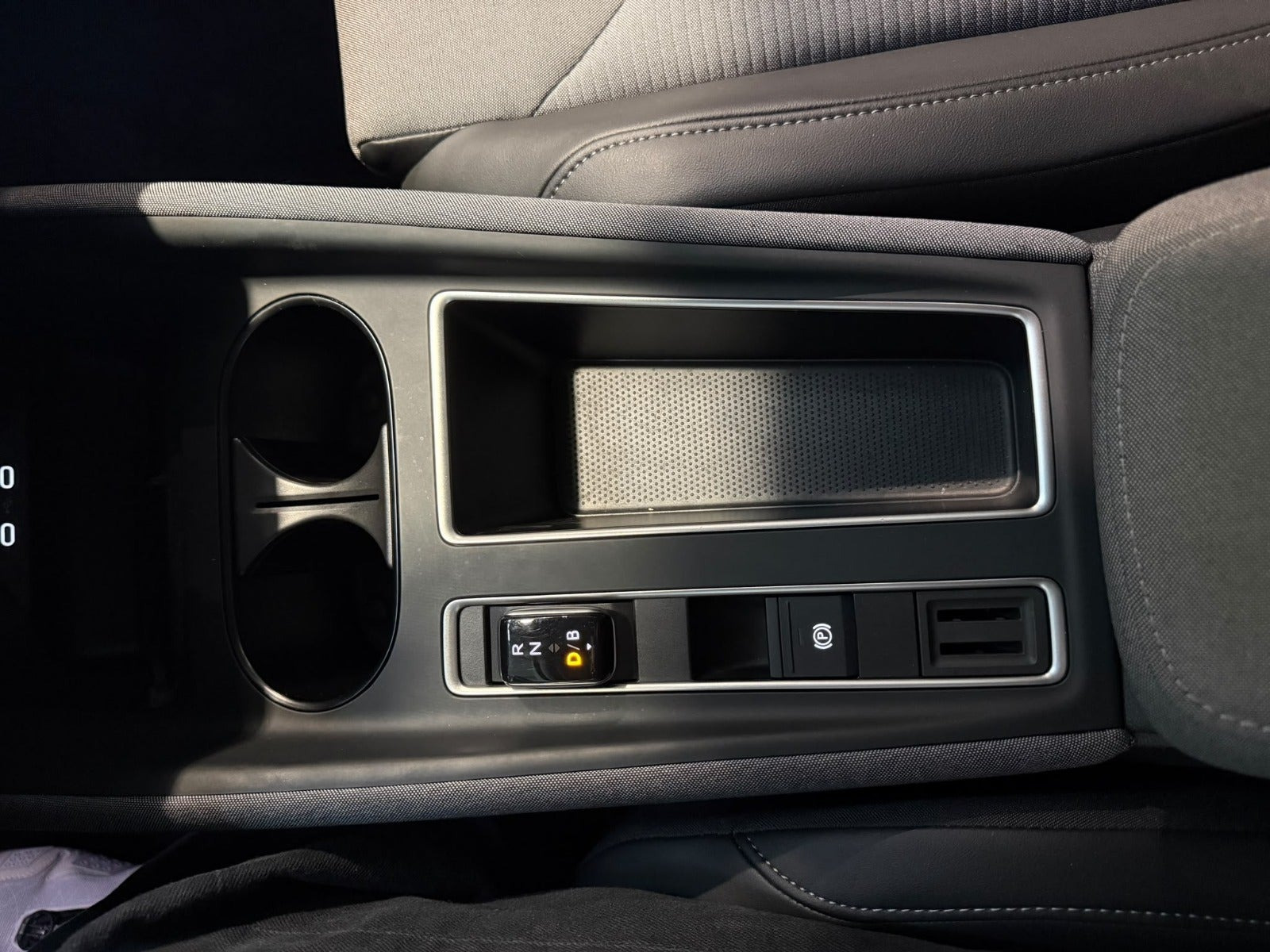 Grå Skoda Enyaq fra 2026