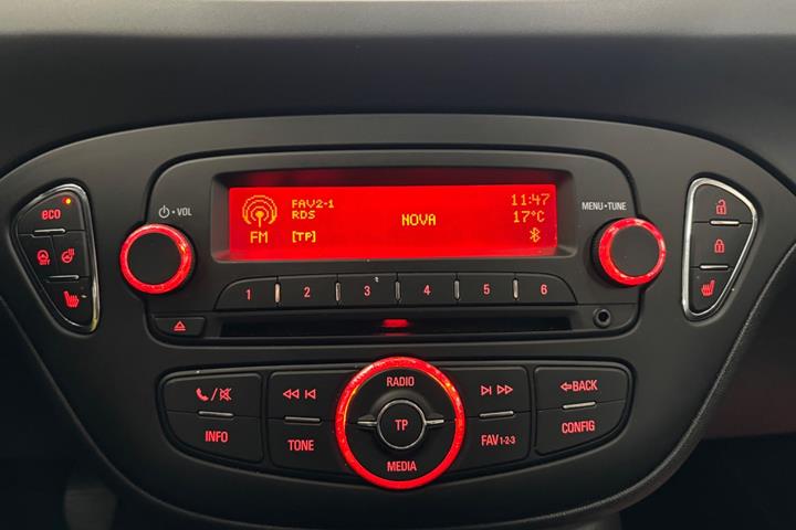 Grå Opel Corsa fra 2018