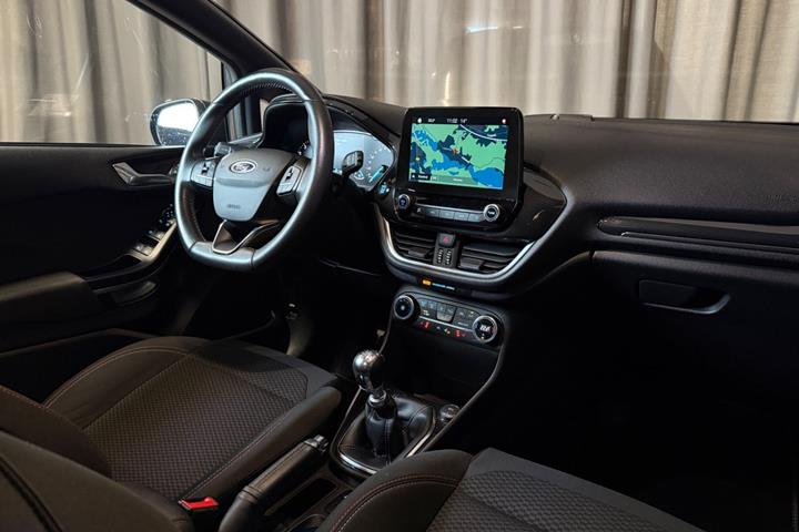 Grå Ford Fiesta fra 2018