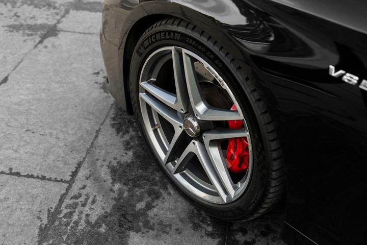 Sort Mercedes S63 fra 2016