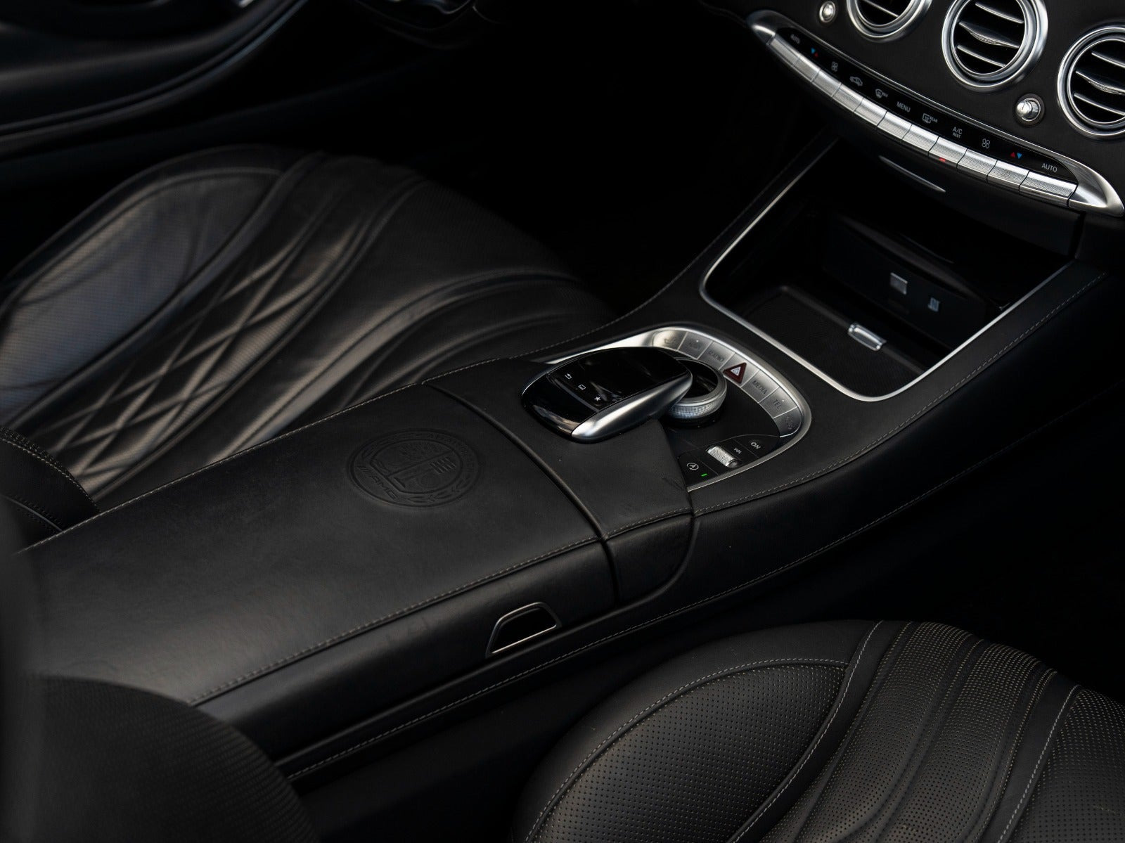Sort Mercedes S63 fra 2016