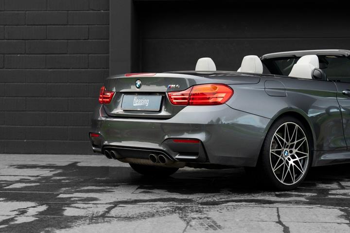 Grå BMW M4 fra 2016