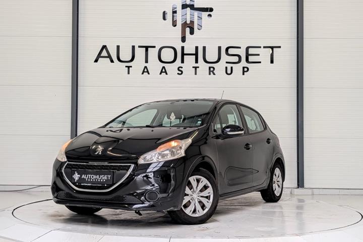 Sort Peugeot 208 fra 2012