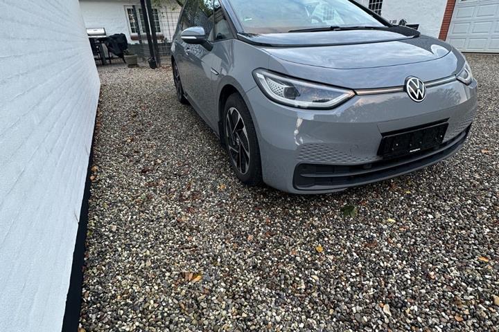 Grå VW ID.3 fra 2020