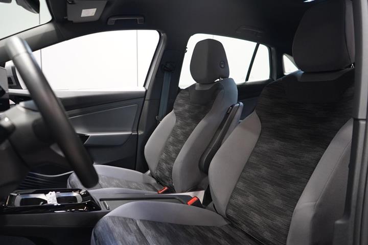 Grå VW ID.5 fra 2023