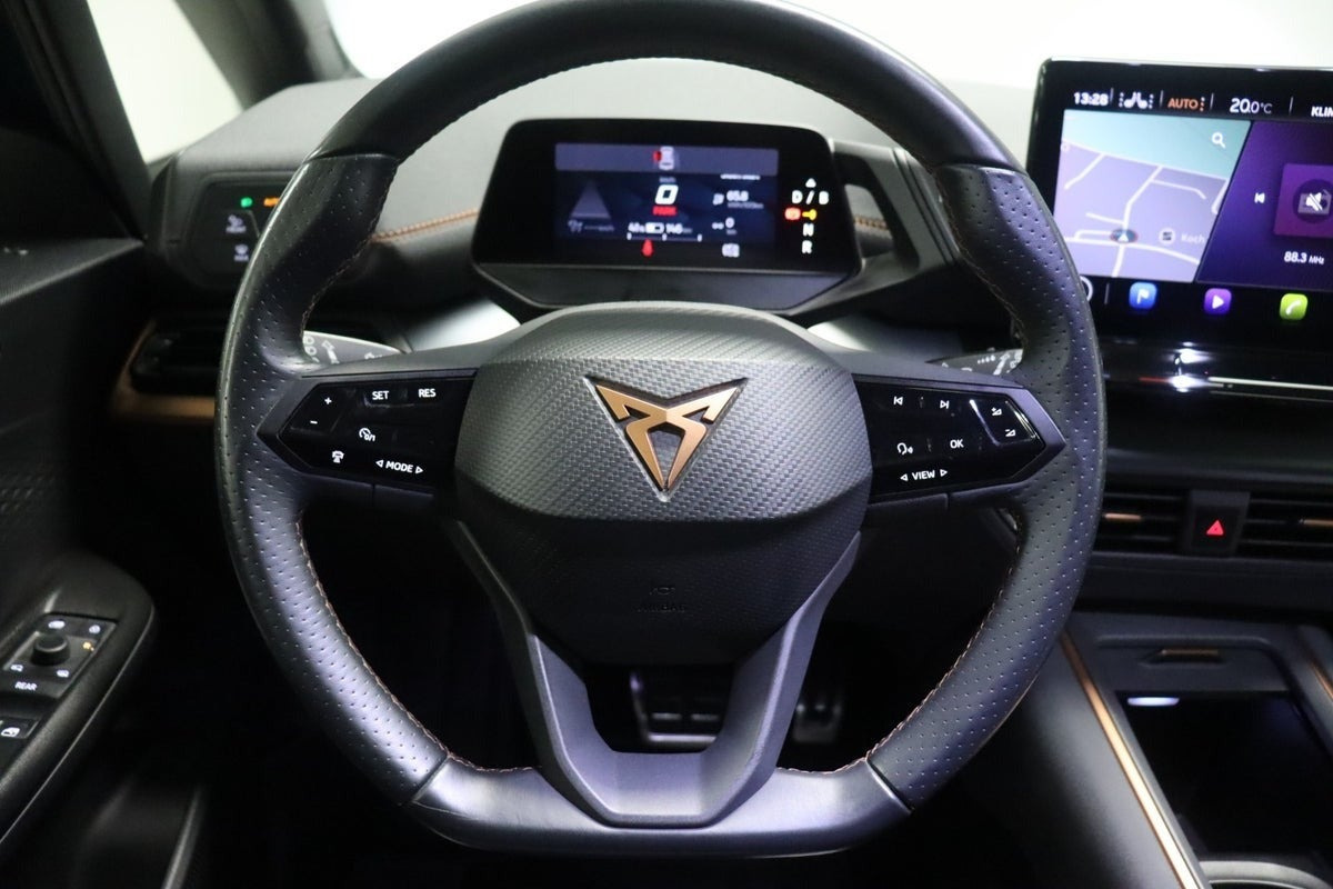 Blå Cupra Born fra 2022