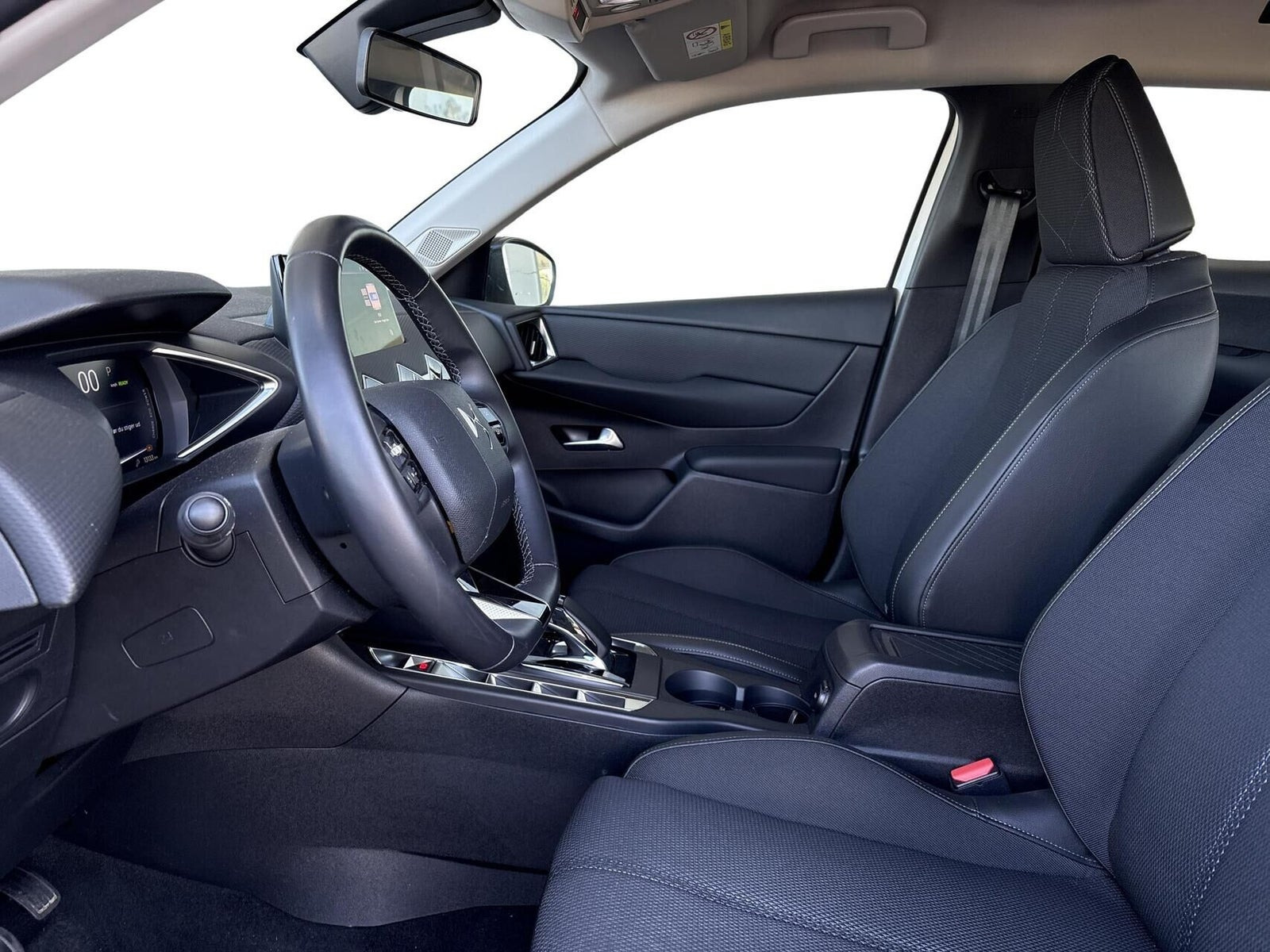 Hvid DS DS 3 CrossBack fra 2022