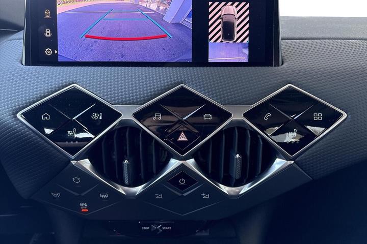 Hvid DS DS 3 CrossBack fra 2022