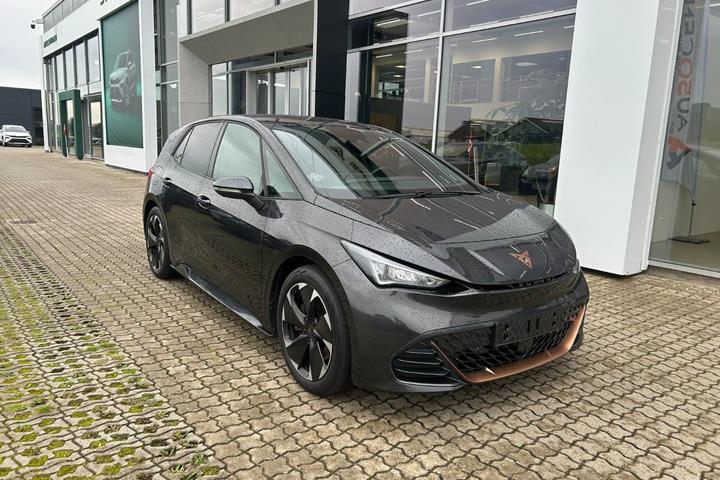 Grå Cupra Born fra 2023