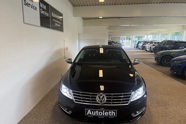 Sort VW CC fra 2014
