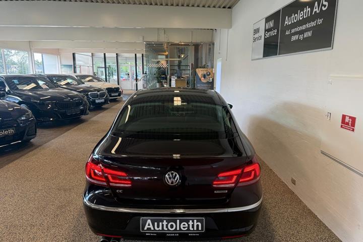 Sort VW CC fra 2014
