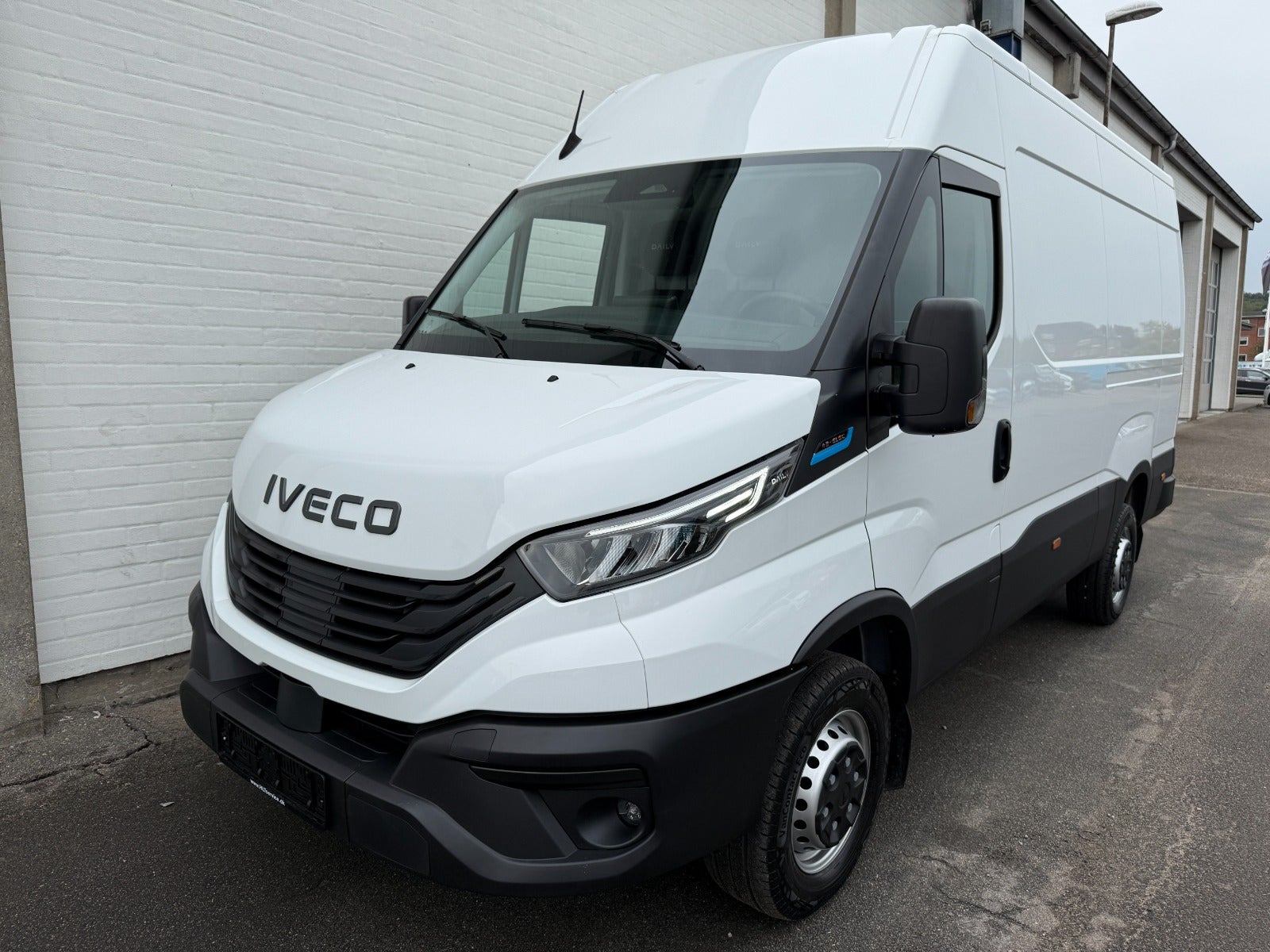 Hvid Iveco eDaily fra 2026