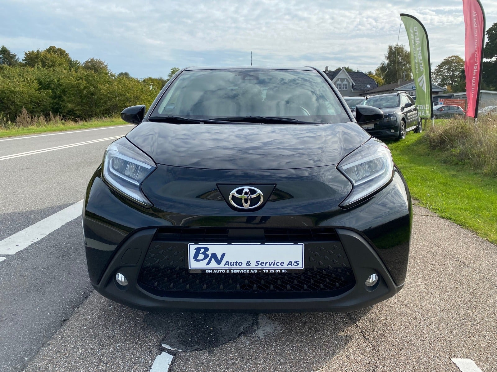 Sort Toyota Aygo X fra 2024